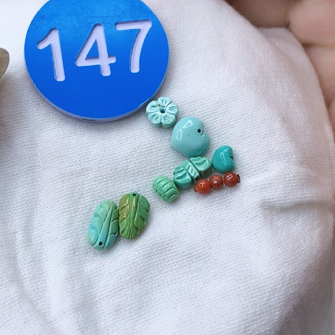 南红玛瑙未镶嵌珠宝奇石