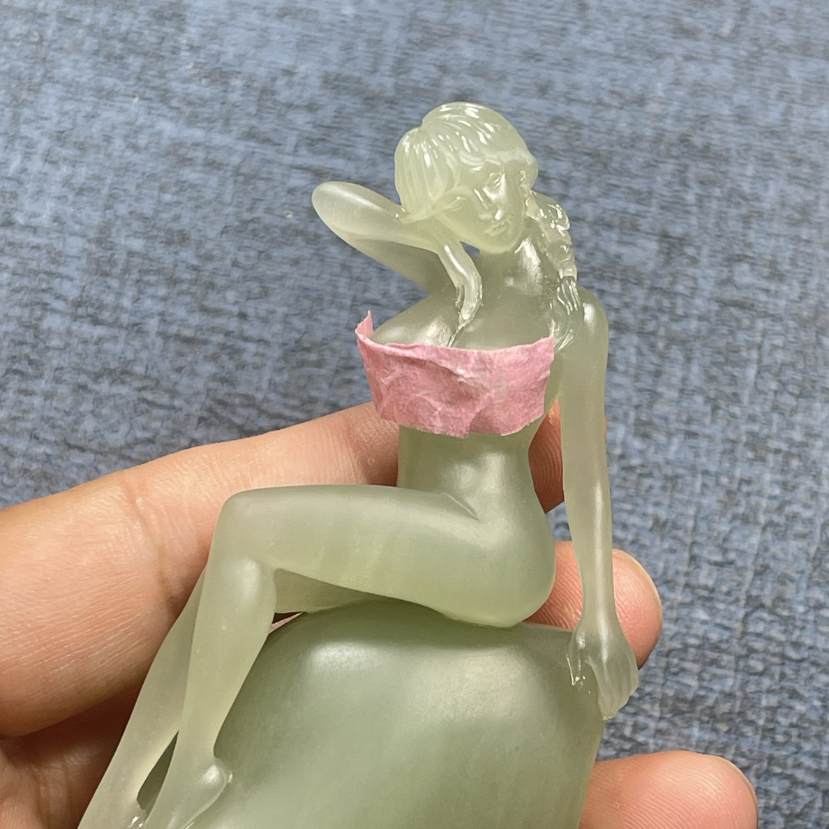 玉美人，和田玉把件