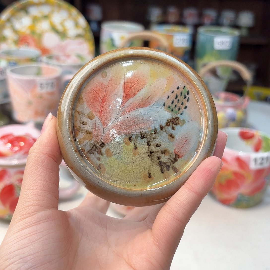 瓷片兔兔好可爱呀打