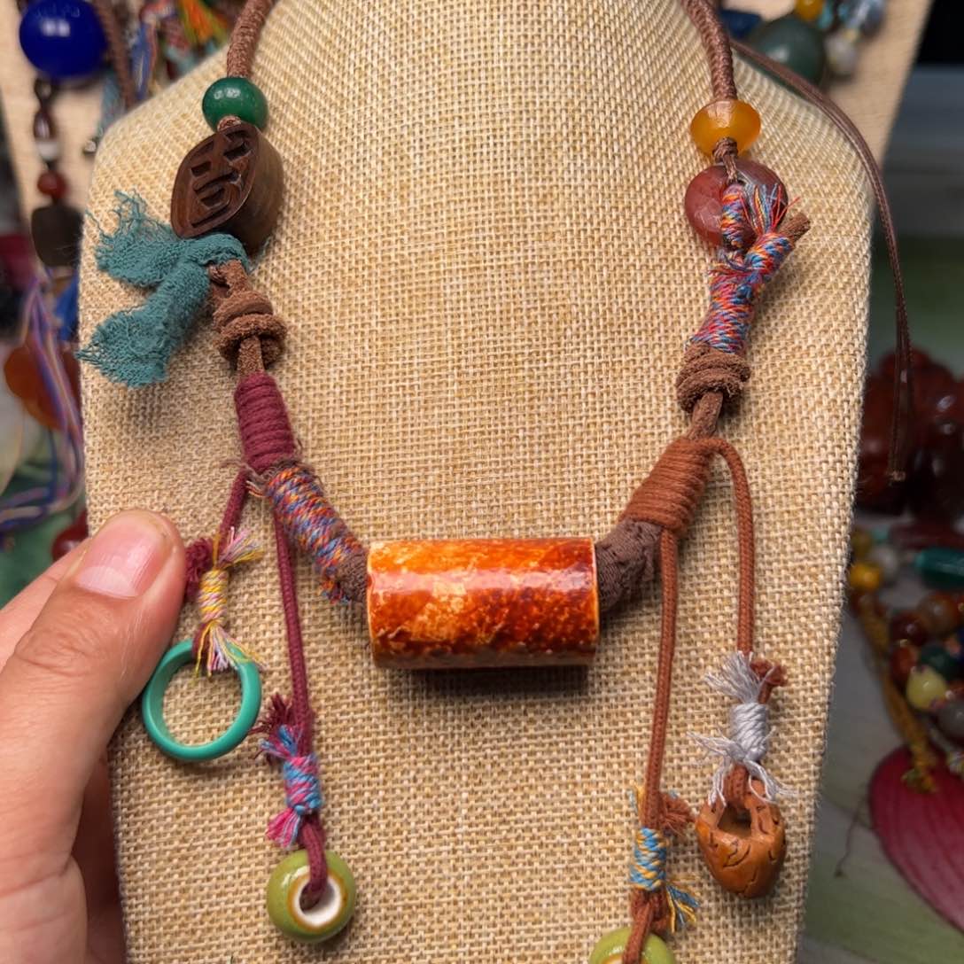 玛瑙/玉髓颈饰未镶嵌