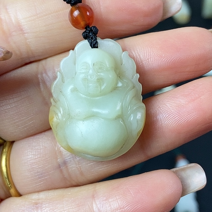 和田玉（糖玉）挂件未镶嵌