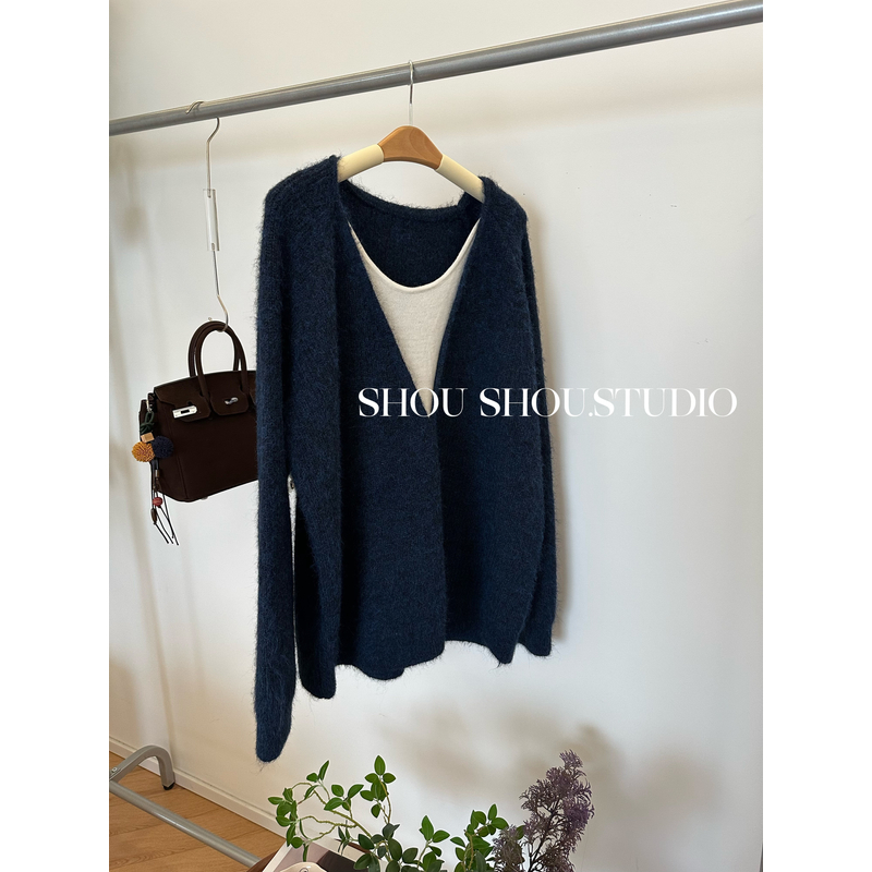 【菲菲】大码V领假两件绵羊毛氛围感套头显瘦百搭毛衣S02228