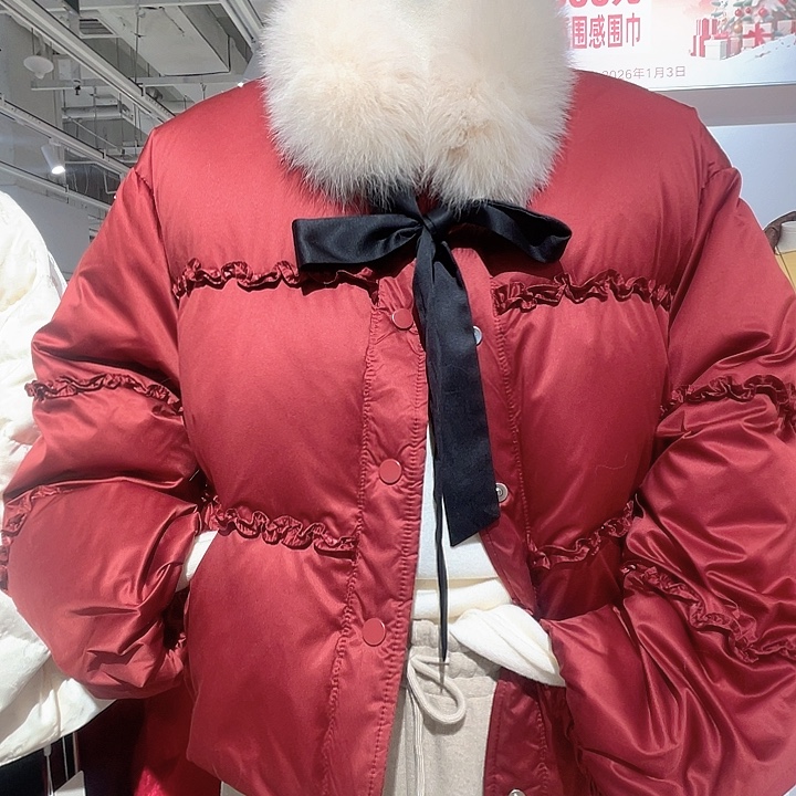 时尚洋气枣红短款羽绒服均码