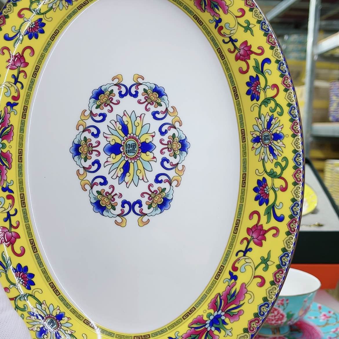 【闪购商品】骨瓷12寸1个……………………………………