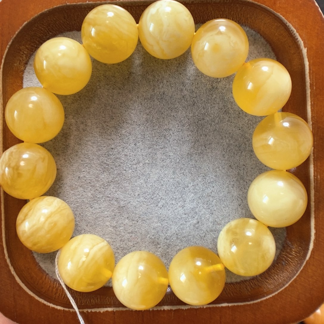 未镶嵌蜜蜡手串蜜蜡