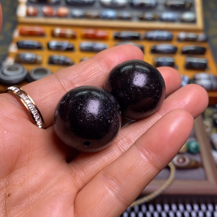 未镶嵌玛瑙/玉髓珠宝半成品太**霖