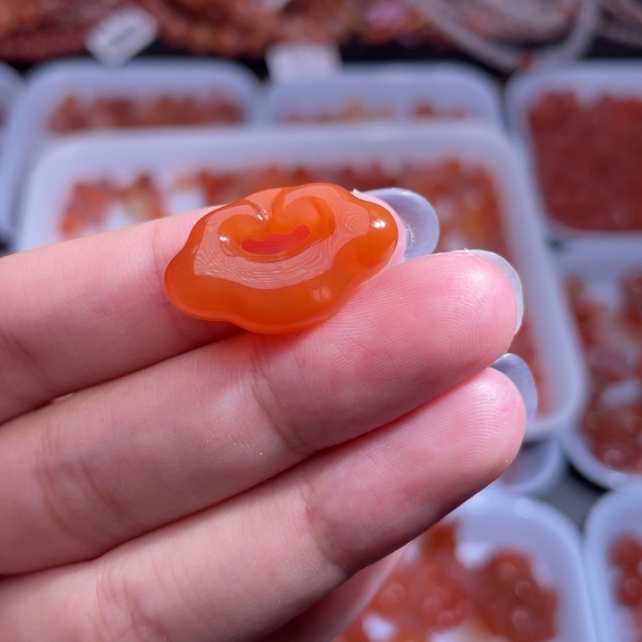 南红玛瑙未镶嵌配饰如意锁463打孔备注