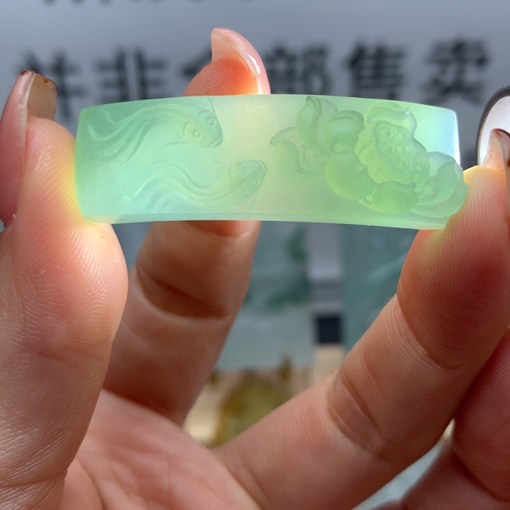 定制翡翠未镶嵌天然翡翠