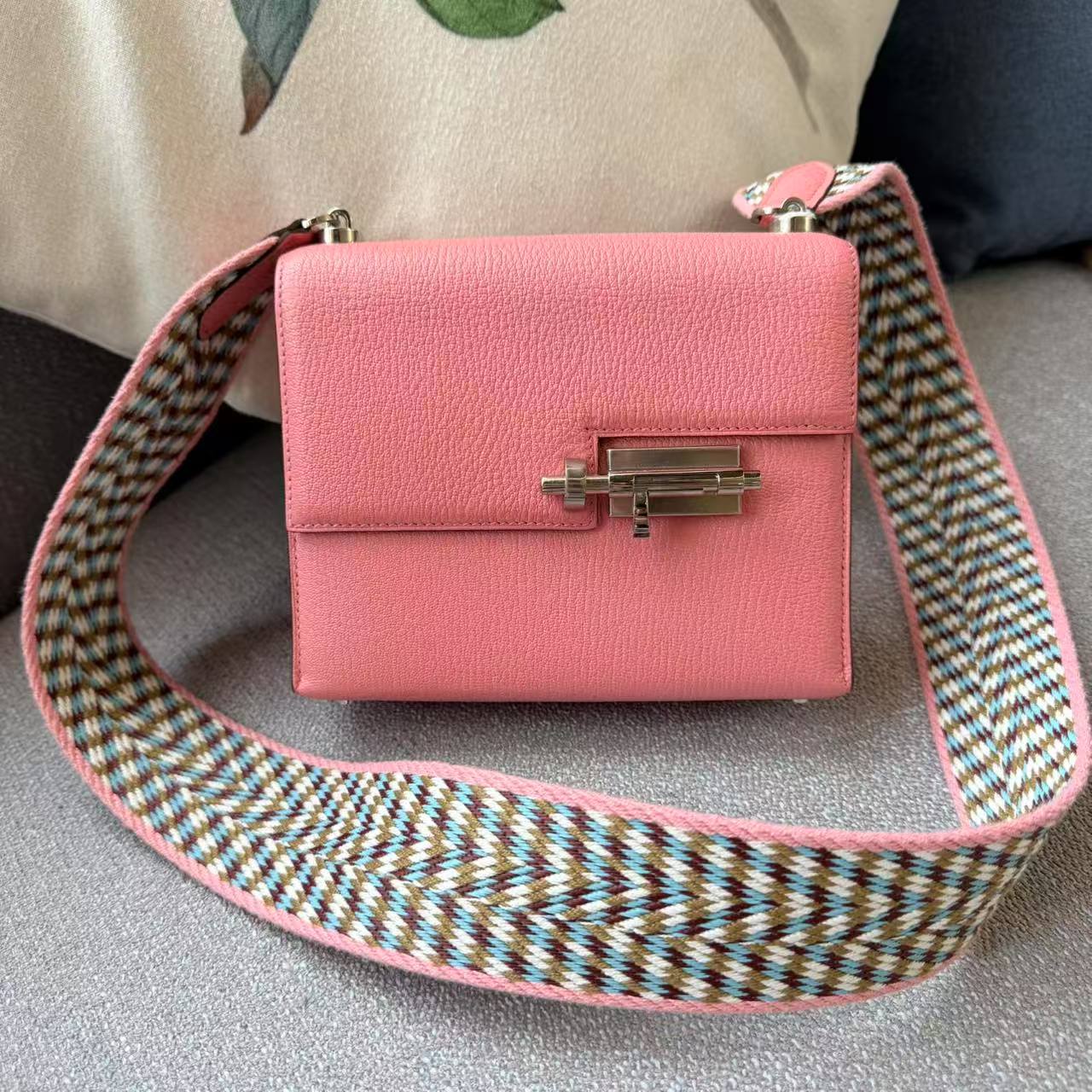 95新 Chanel/香奈儿 苏州包展/爱马仕手枪包/成色直播间为准