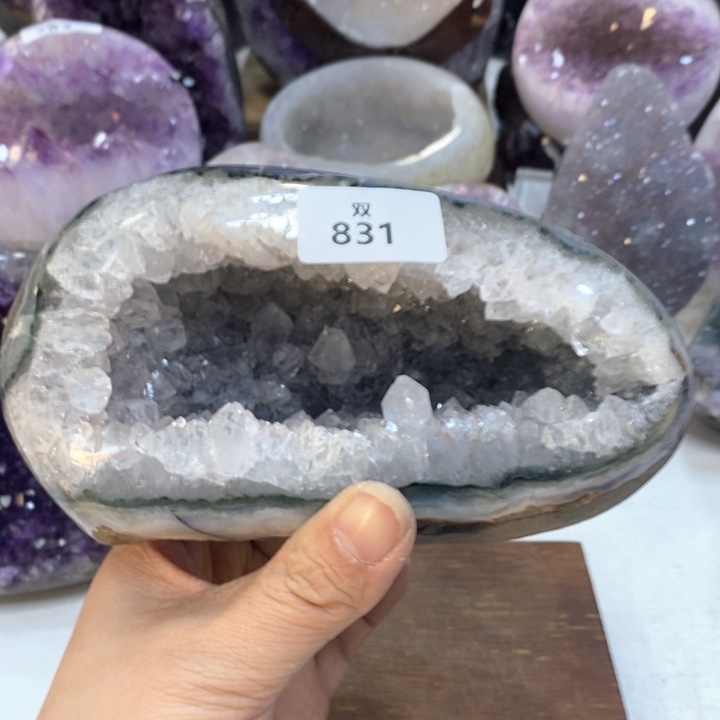 水晶大型摆件（非配饰）未镶嵌