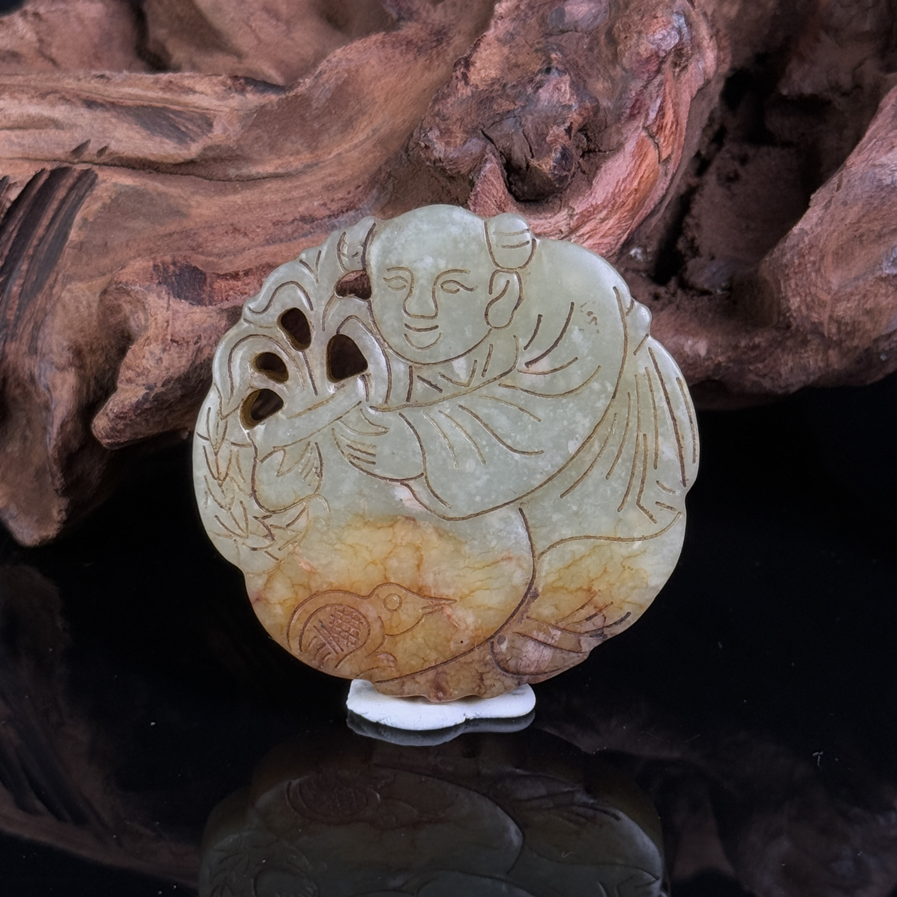 XT107918/民国和田玉挂件