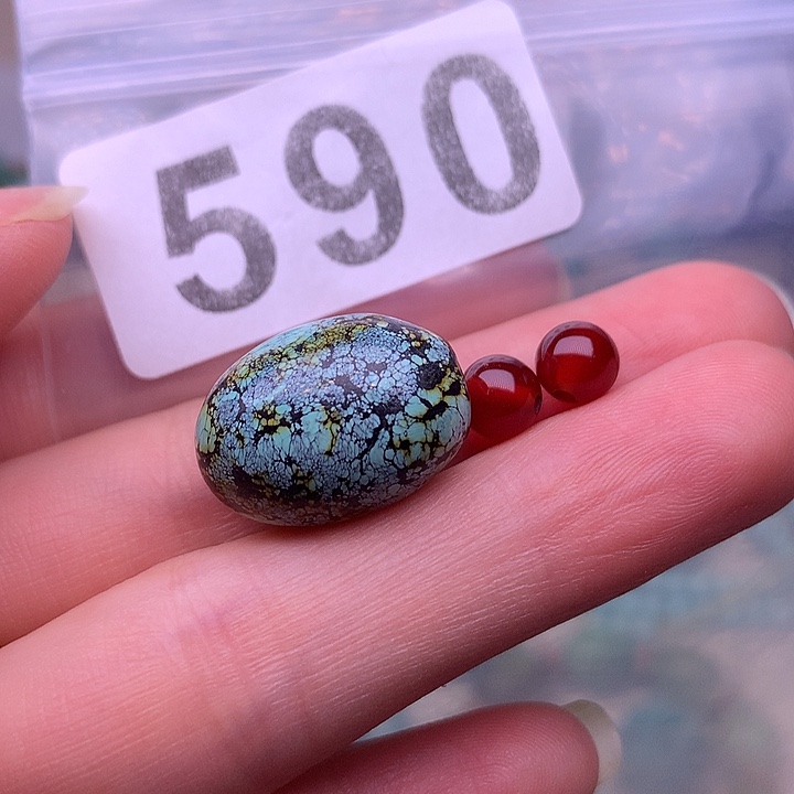 南红玛瑙未镶嵌珠宝半成品