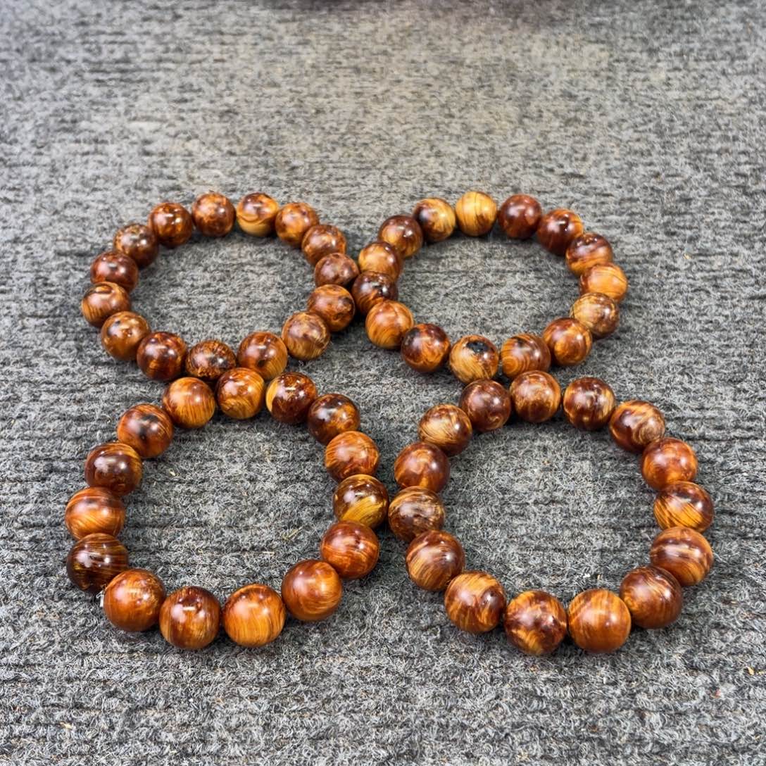 柏木（崖柏）神品，太行崖柏，1.5雷痕龙胆留疤，不懂勿拍，带碳化雷痕