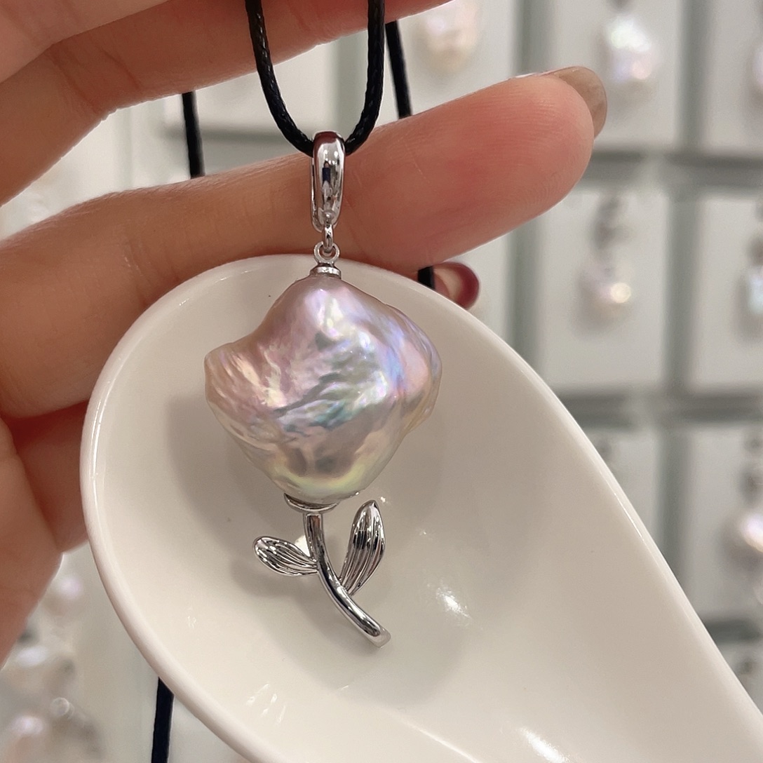 颈饰未镶嵌淡水珍珠