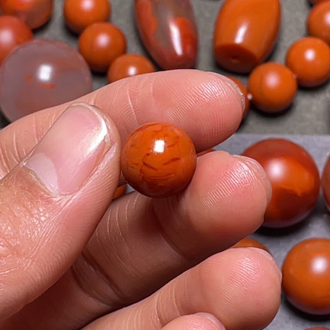 南红玛瑙南红珠子12毫米未镶嵌V****n