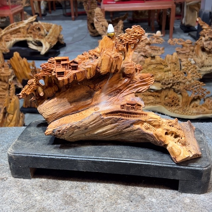 柏木（崖柏）精品崖柏山里人家