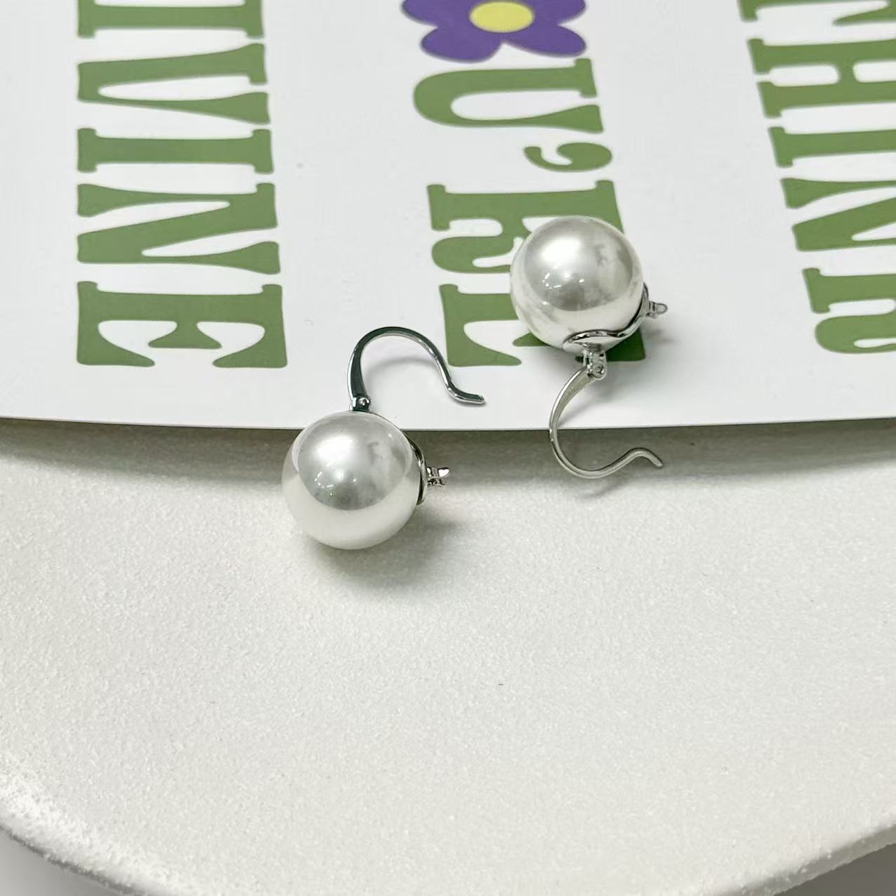 非金属仿珍珠耳饰 轻职风甜美风路丝同款耳环耳饰优雅耳钉