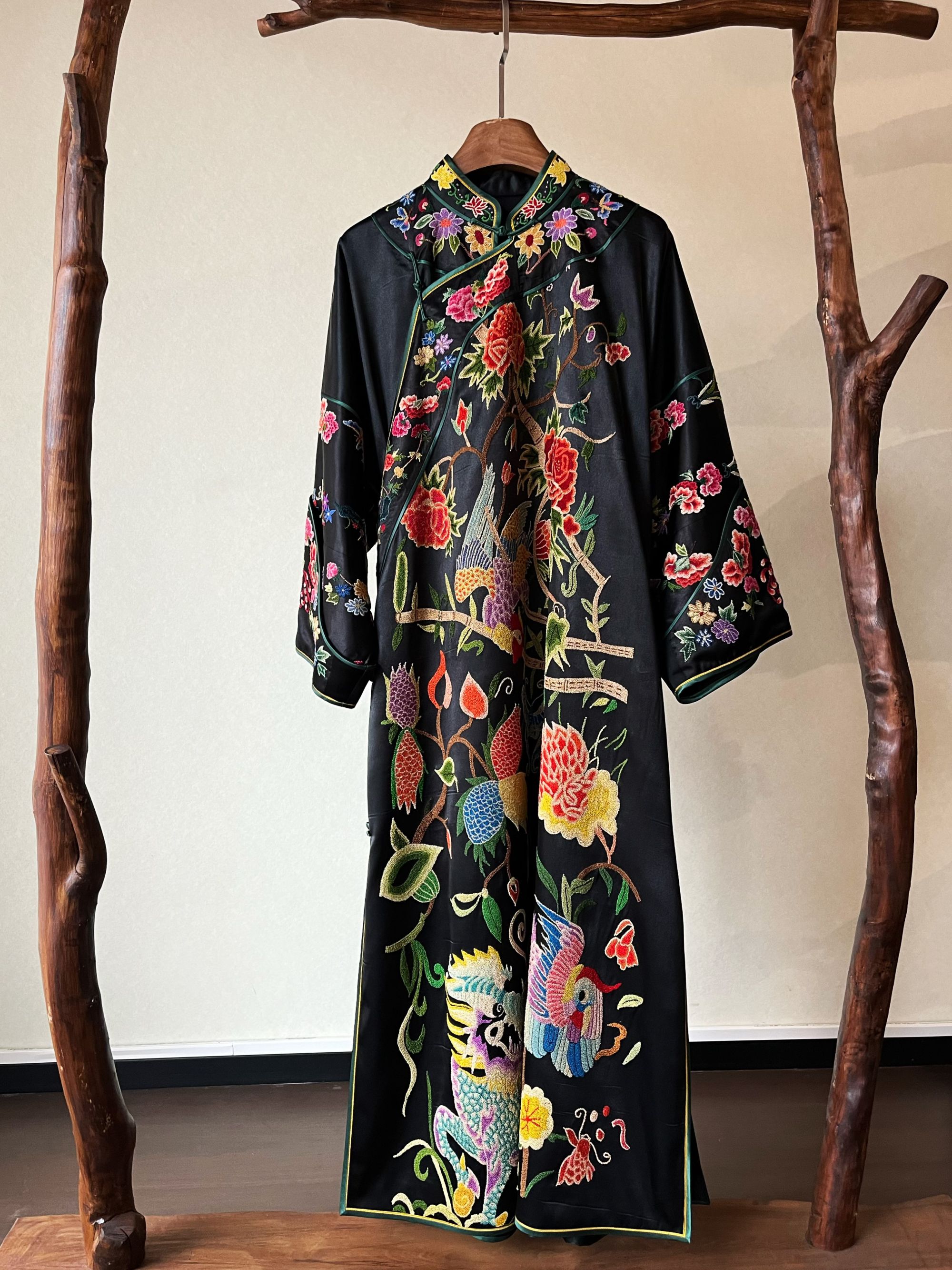 新中式苗绣长袍斜襟手工刺绣百鸟朝凤190