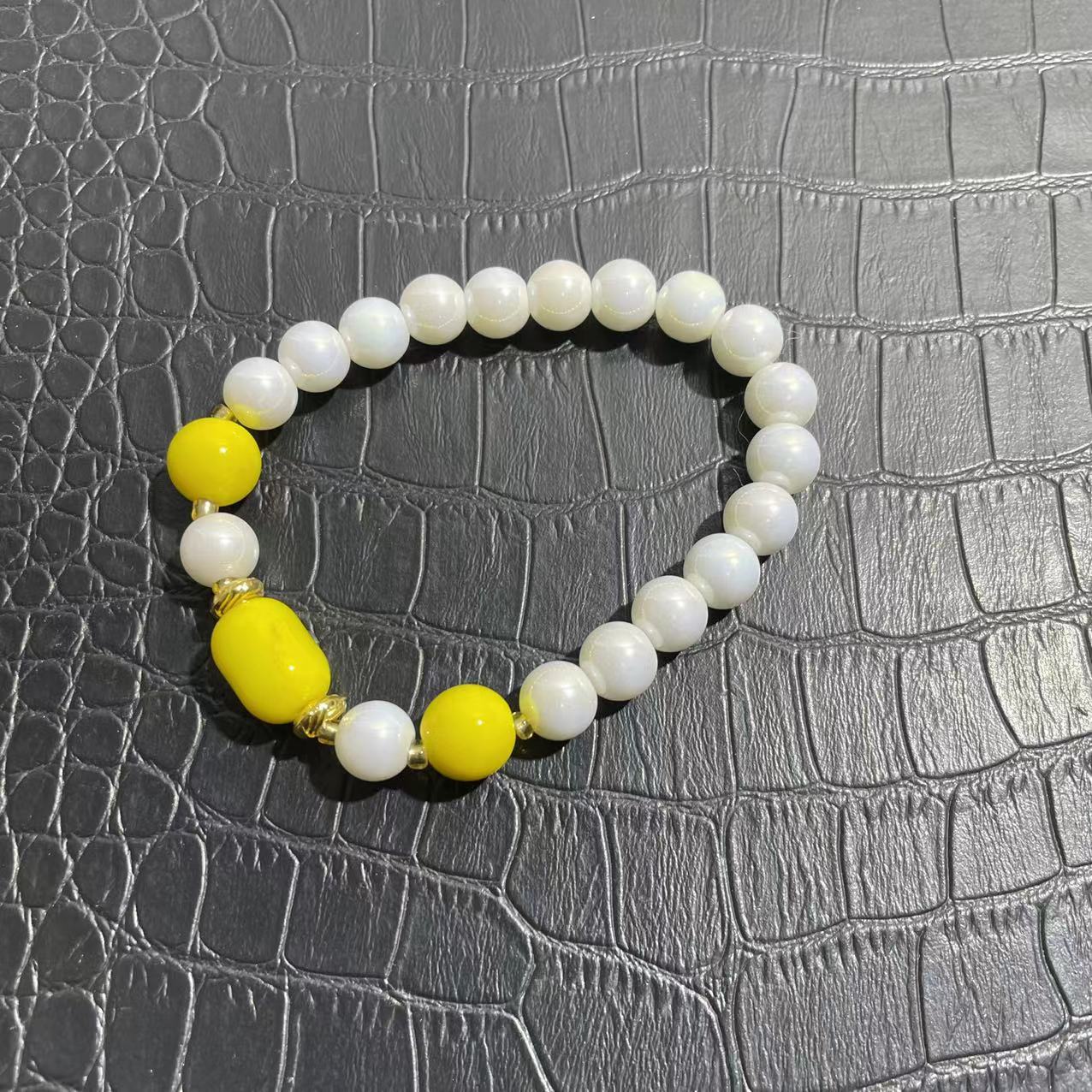 F-1101精美时尚手串多样性发一件