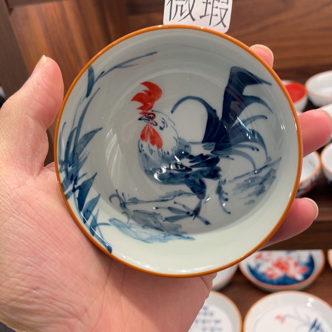 釉下手绘茶具微瑕