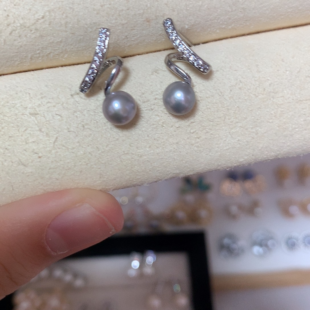 淡水珍珠耳饰合金