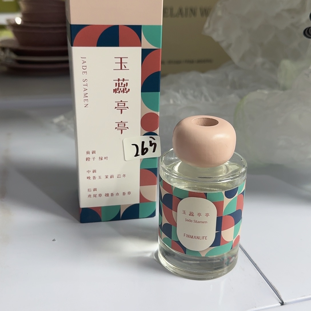 小乔甄宝阁如图所示