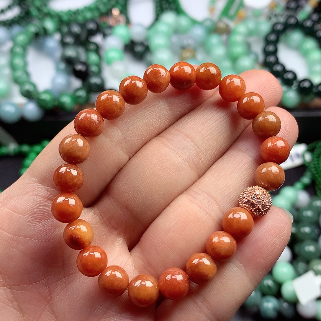 翡翠颈饰未镶嵌手串