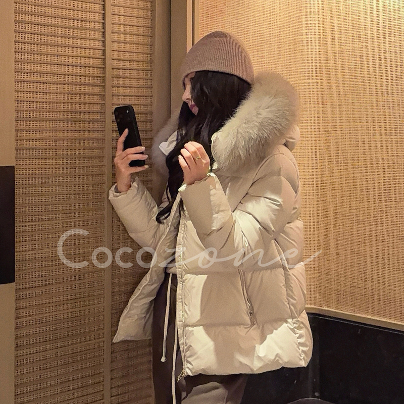 COCO ZONE 刘一一 "MC鹅绒"90白鹅绒连帽温暖感鹅绒服 CD2A2579