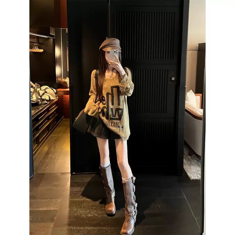 H1/2/破洞宽松字母毛衣