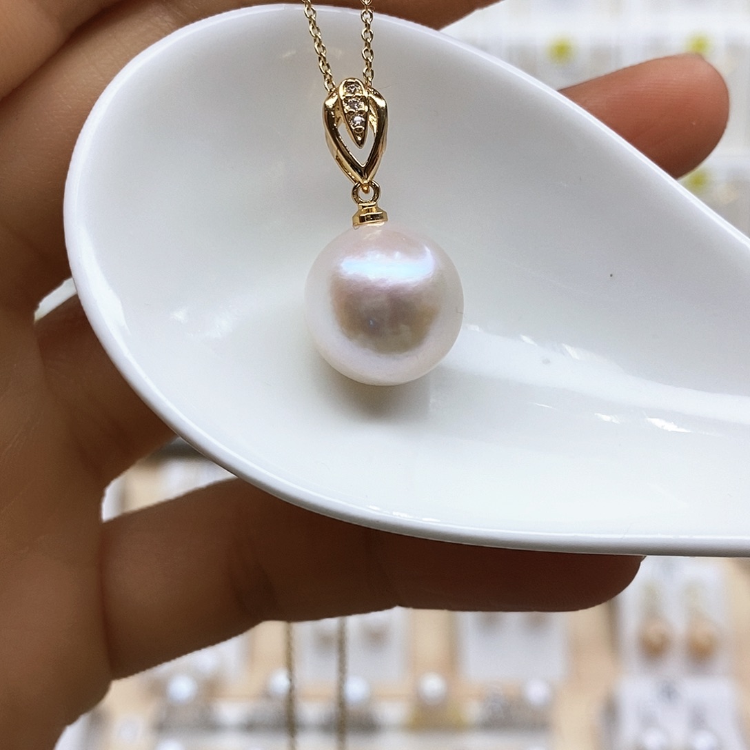 淡水珍珠颈饰合金