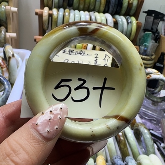 透闪石-蛇纹石玉未镶嵌手镯