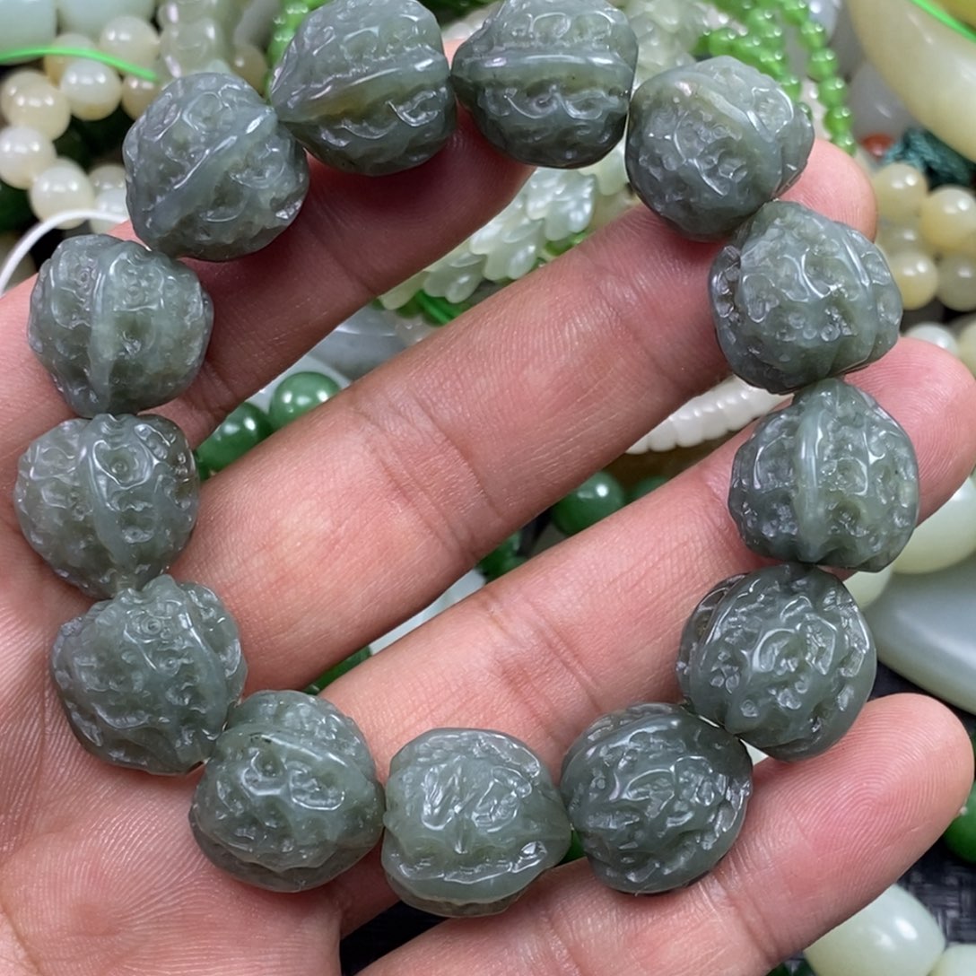 和田玉手链未镶嵌