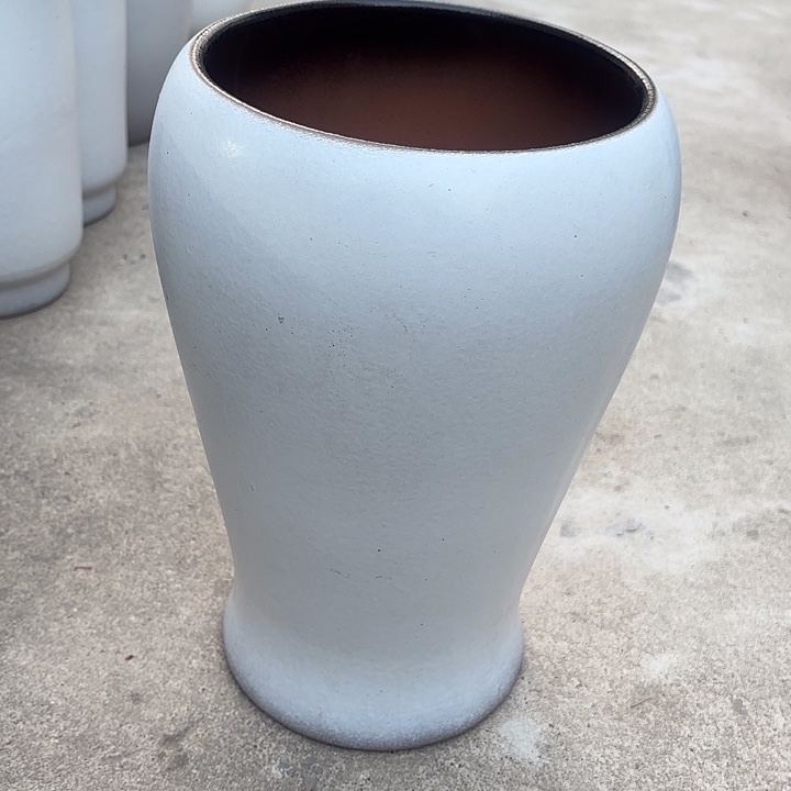 紫砂茶碗白口径19高度32