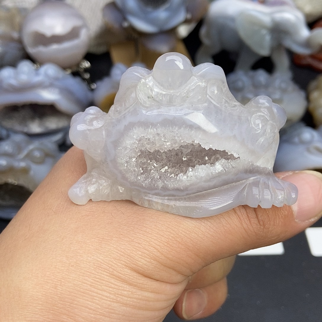 玛瑙/玉髓未镶嵌珠宝奇石