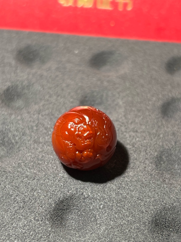 精雕细琢（章师）巧雕川料南红