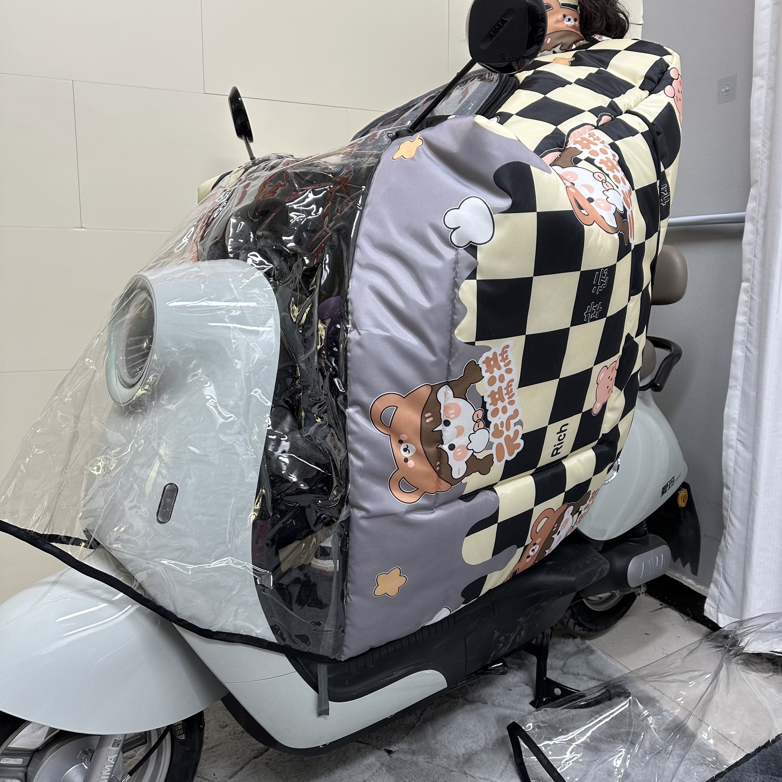 接娃必备亲子款电动车挡风被加绒加厚防寒防风防水护脖护肩大侧翼