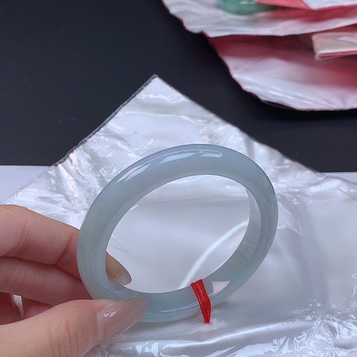 翡翠未镶嵌手镯55