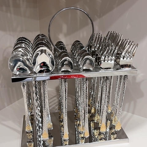 【闪购商品】一套的