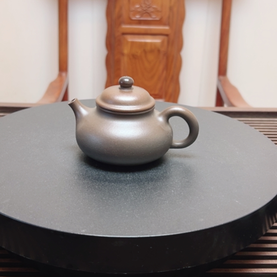 紫砂茶壶黄龙山原矿底槽清柴烧半手工（160 cc）
