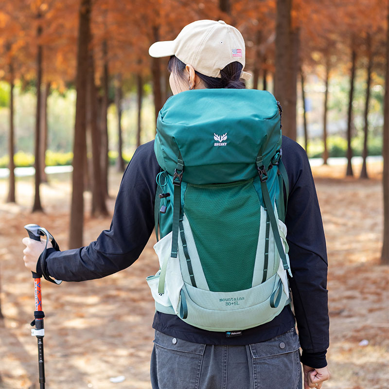 户外徒步登山包女轻便背包悬浮背负超轻爬山双肩包轻量化防水休闲