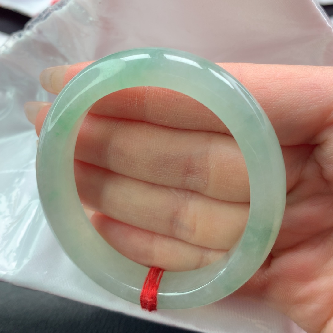 翡翠手镯未镶嵌（23号）贵妃，正圈戴51