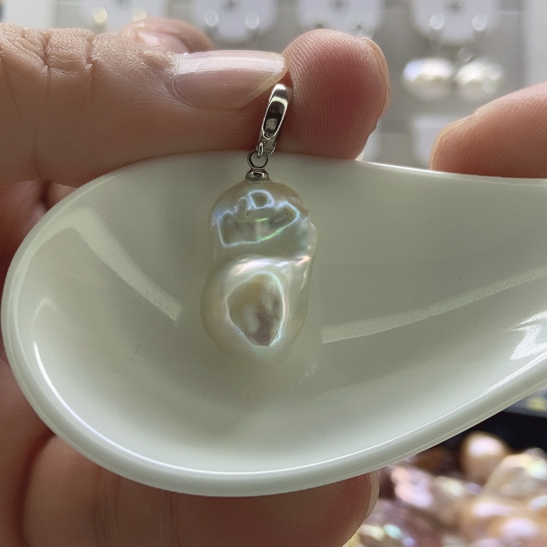 颈饰银S925镶嵌淡水珍珠72