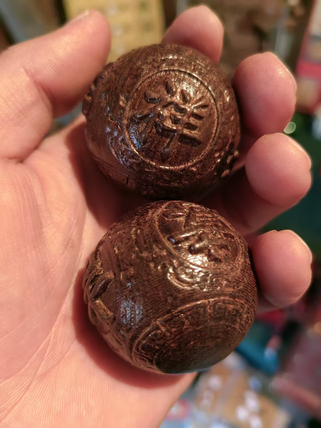 木实心雕刻手把球 摆件