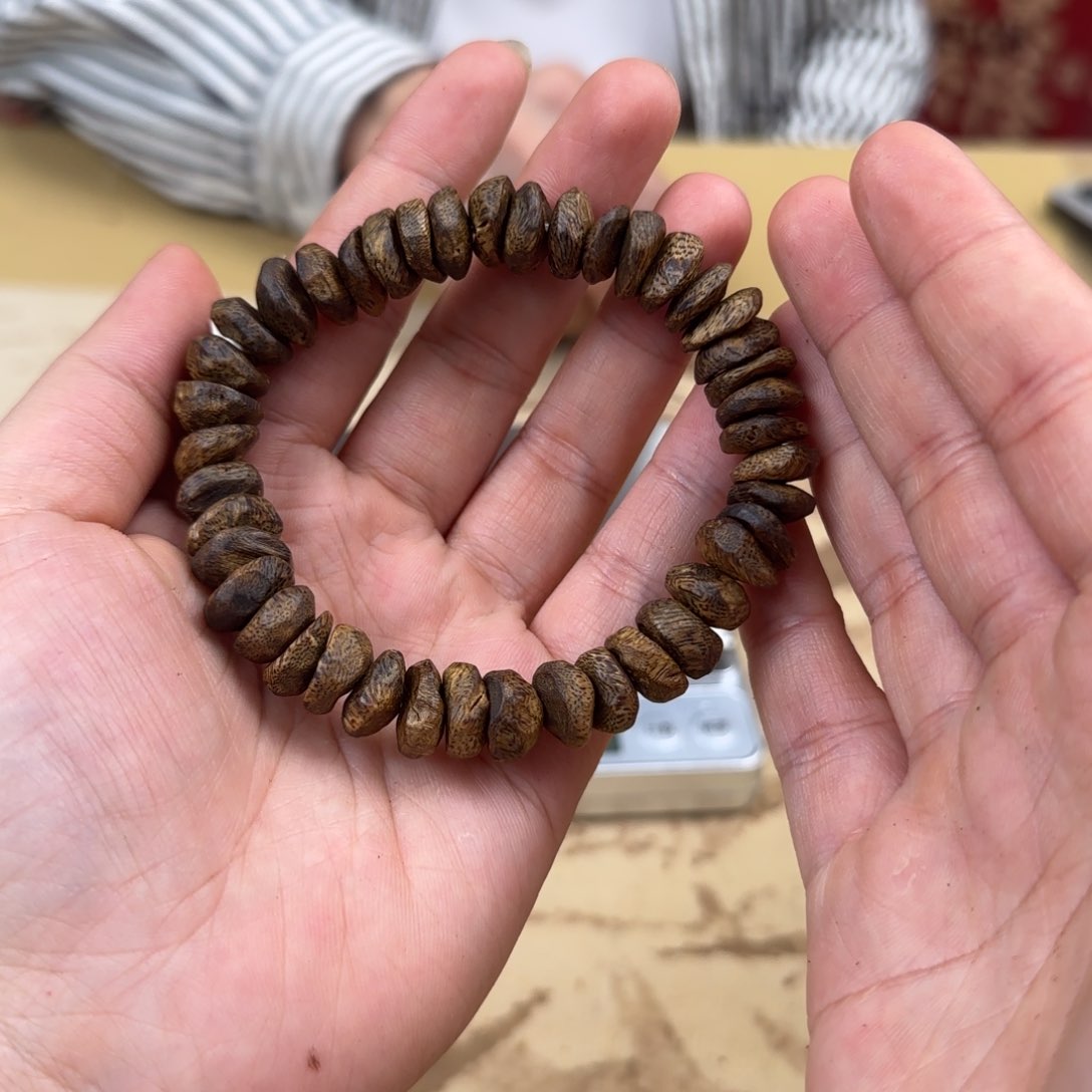 沉香手串白棋树丁多样性发货1条13克