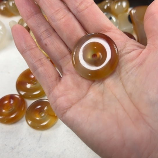 玛瑙/玉髓颈饰未镶嵌M***马