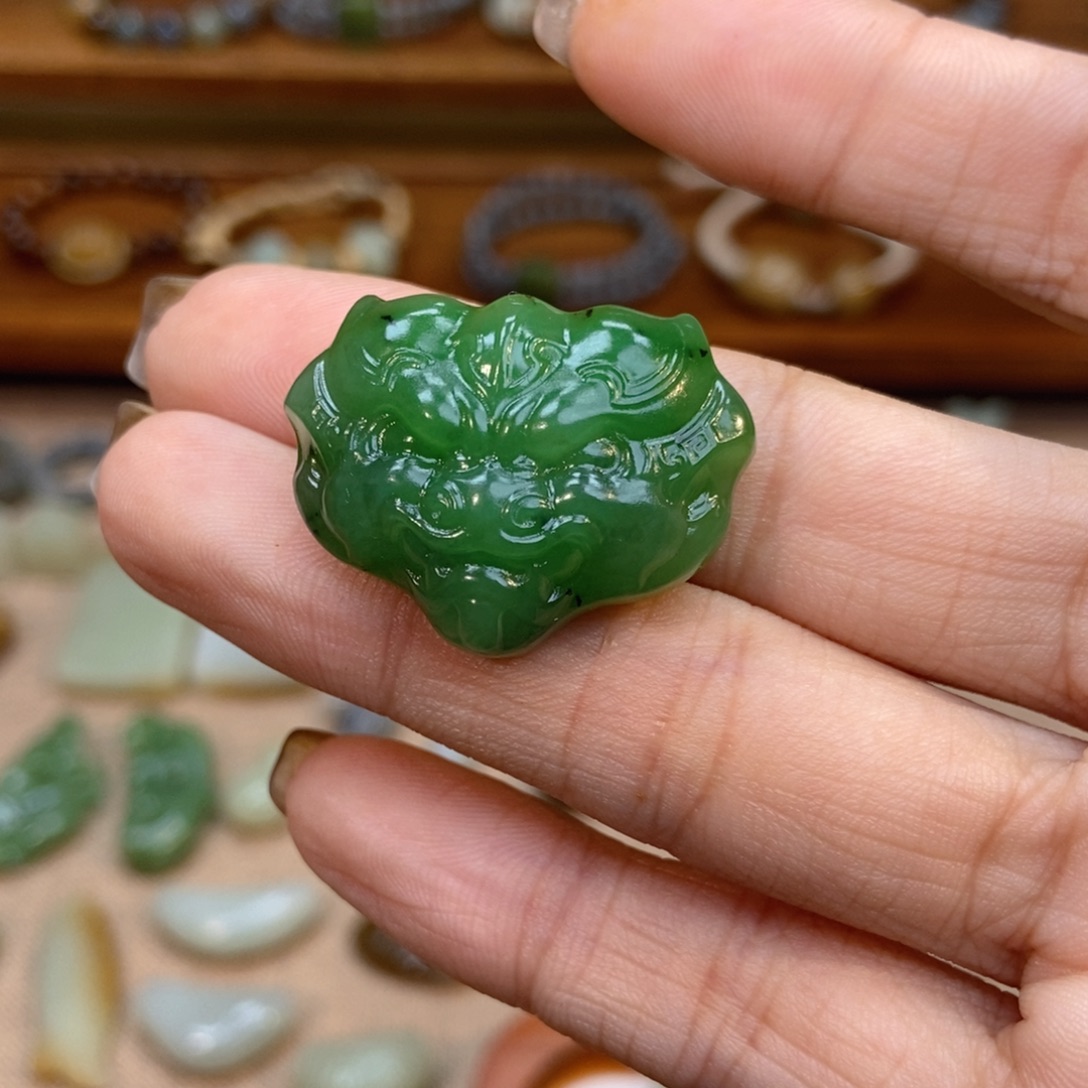 公***岁和田玉未镶嵌吊坠(不含链)