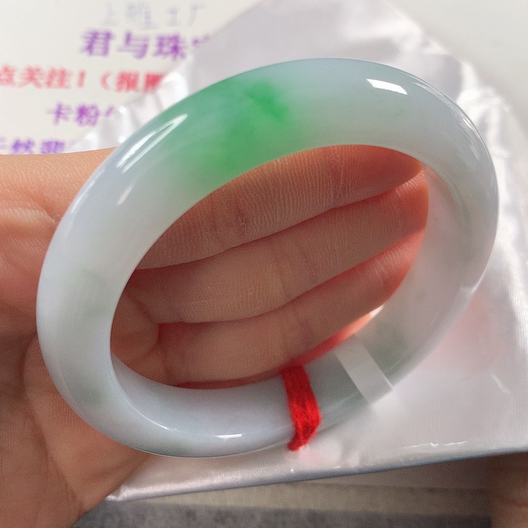 翡翠手镯未镶嵌 正圈①②⑨