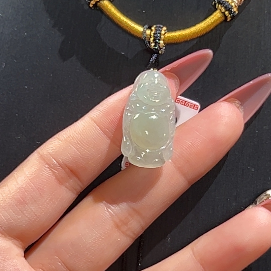 颈饰未镶嵌翡翠天然