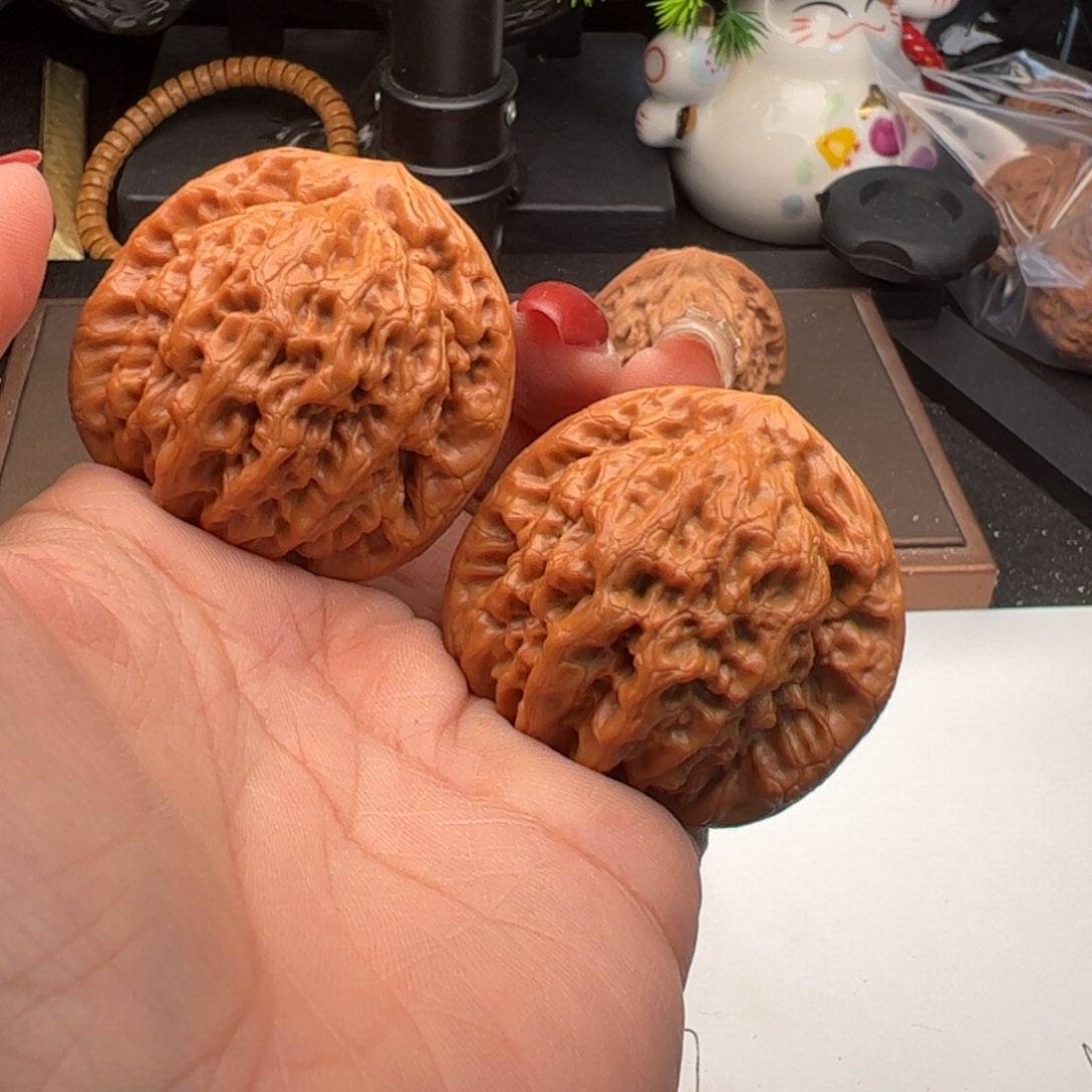 文玩核桃吊坠滢金公子44