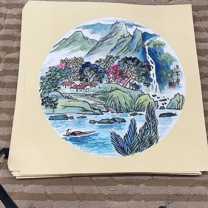 国画花鸟的翅膀是白色和